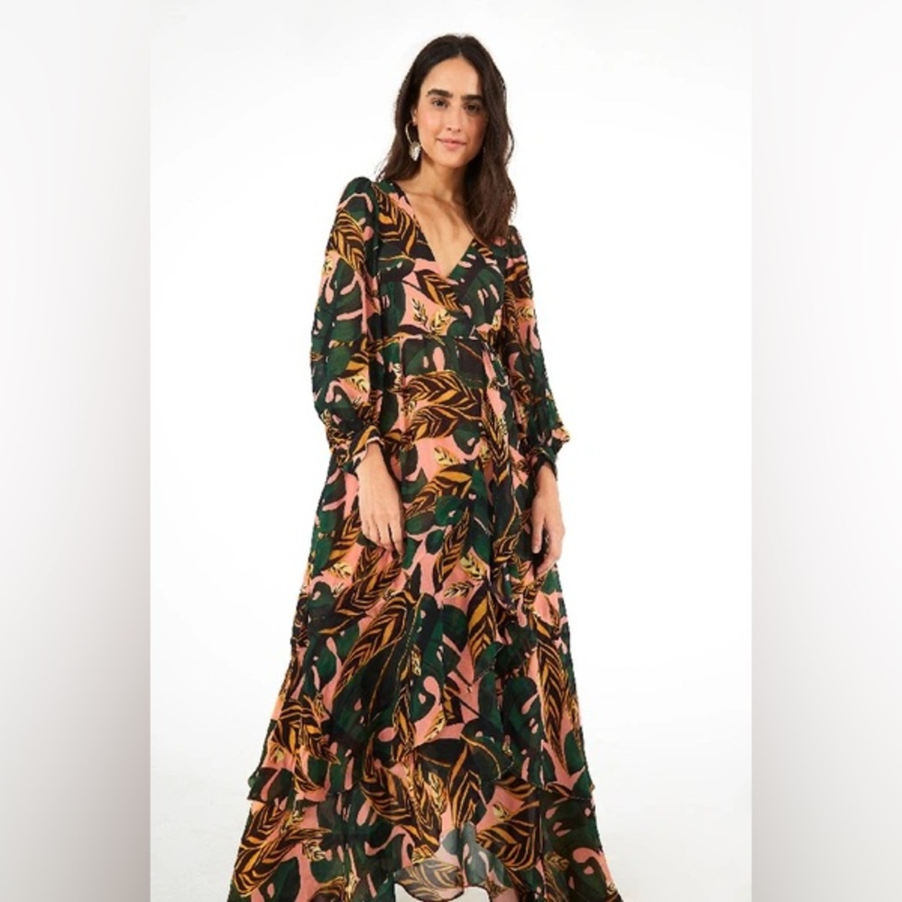 FARM RIO Pale Leaf Wrap Dress In Light Pink